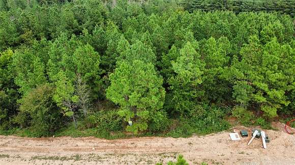 1 Acre of Residential Land for Sale in Broken Bow, Oklahoma