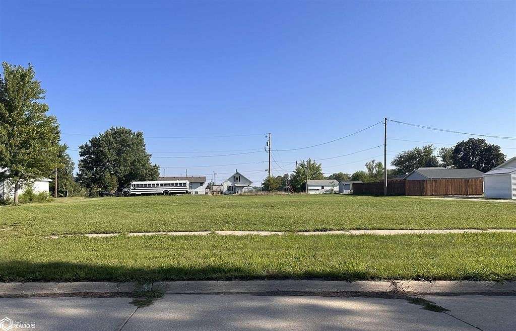 0.48 Acres of Land for Sale in Chariton, Iowa