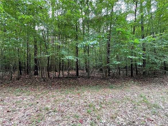 10.9 Acres of Land for Sale in Gloucester, Virginia