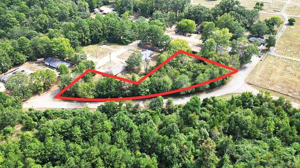 0.67 Acres of Residential Land for Sale in Atlanta, Texas