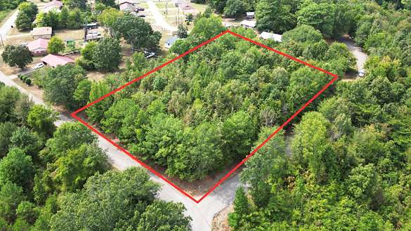 0.9 Acres of Residential Land for Sale in Atlanta, Texas