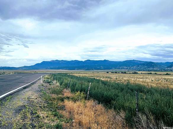 5 Acres of Residential Land for Sale in Levan, Utah