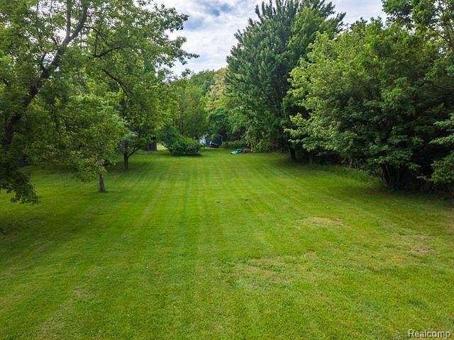 0.4 Acres of Residential Land for Sale in Linden, Michigan