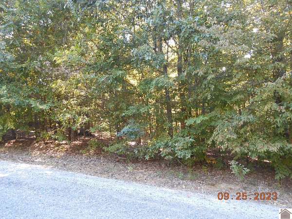 1.55 Acres of Residential Land for Sale in Cadiz, Kentucky