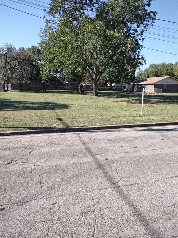 0.14 Acres of Residential Land for Sale in West, Texas