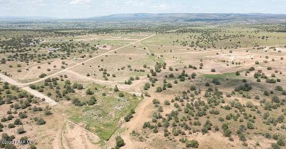 4.3 Acres of Residential Land for Sale in Paulden, Arizona