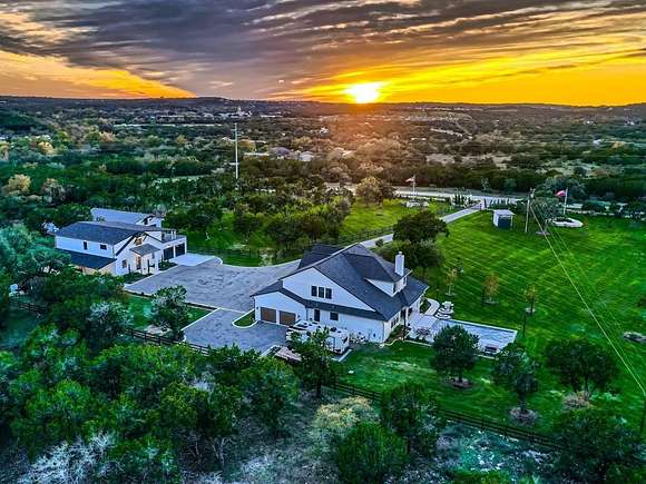 Residential Land with Home for Sale in Austin, Texas