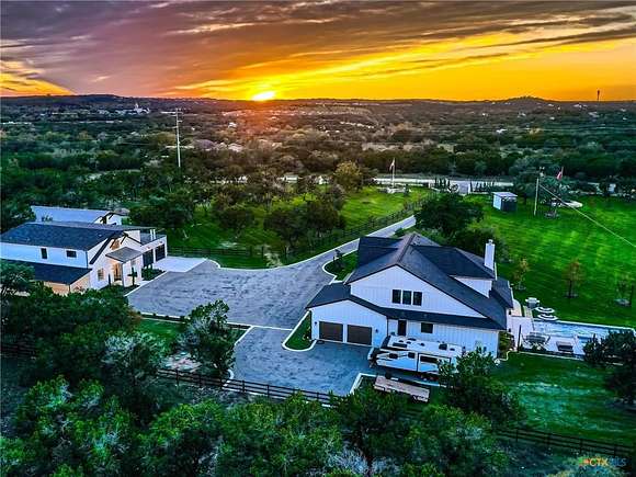 5.5 Acres of Land with Home for Sale in Austin, Texas