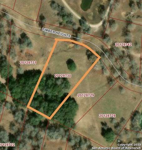 1.4 Acres of Residential Land for Sale in La Vernia, Texas