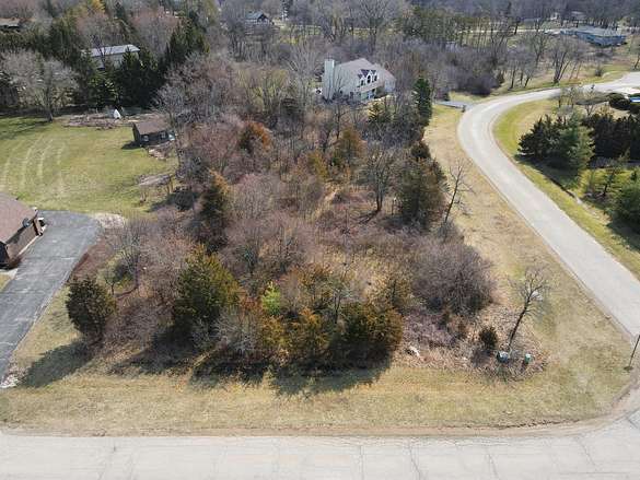 0.99 Acres of Residential Land for Sale in Antioch, Illinois