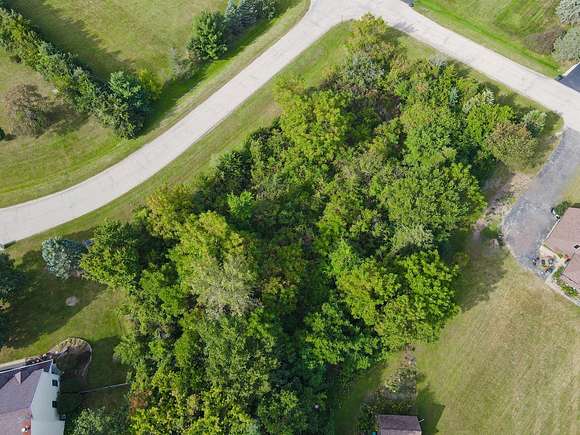 0.99 Acres of Residential Land for Sale in Antioch, Illinois