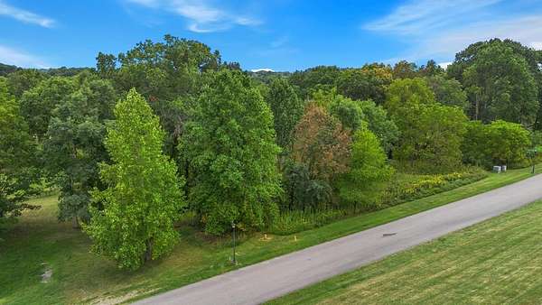 1.14 Acres of Residential Land for Sale in Bristol, Virginia