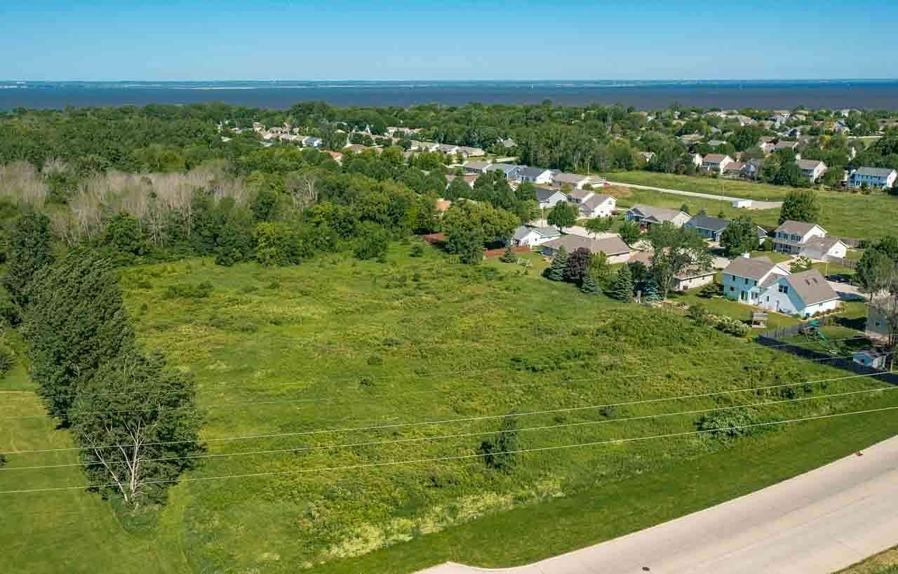 3.8 Acres of Residential Land for Sale in Green Bay, Wisconsin
