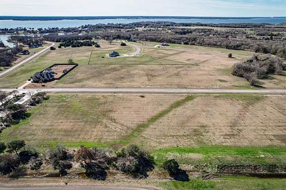 4.059 Acres of Land for Sale in Corsicana, Texas