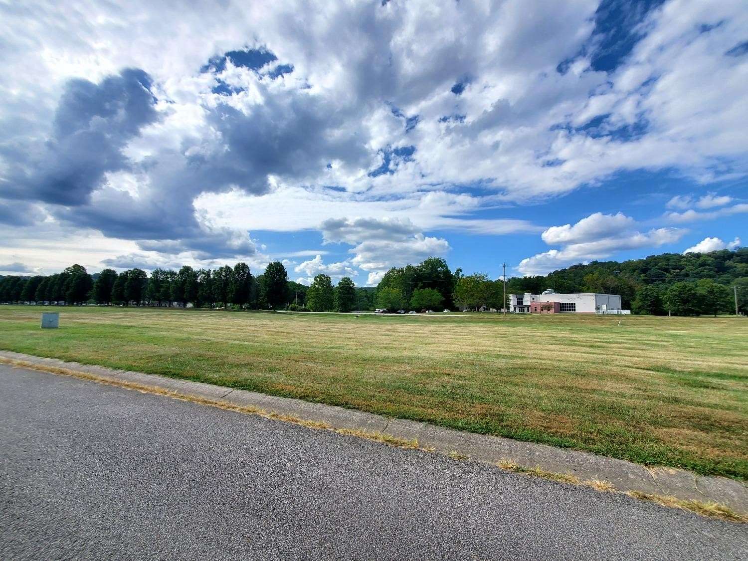 2 Acres of Residential Land for Sale in Vevay, Indiana