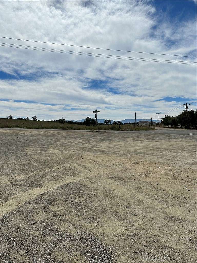 5 Acres of Land for Sale in Hemet, California