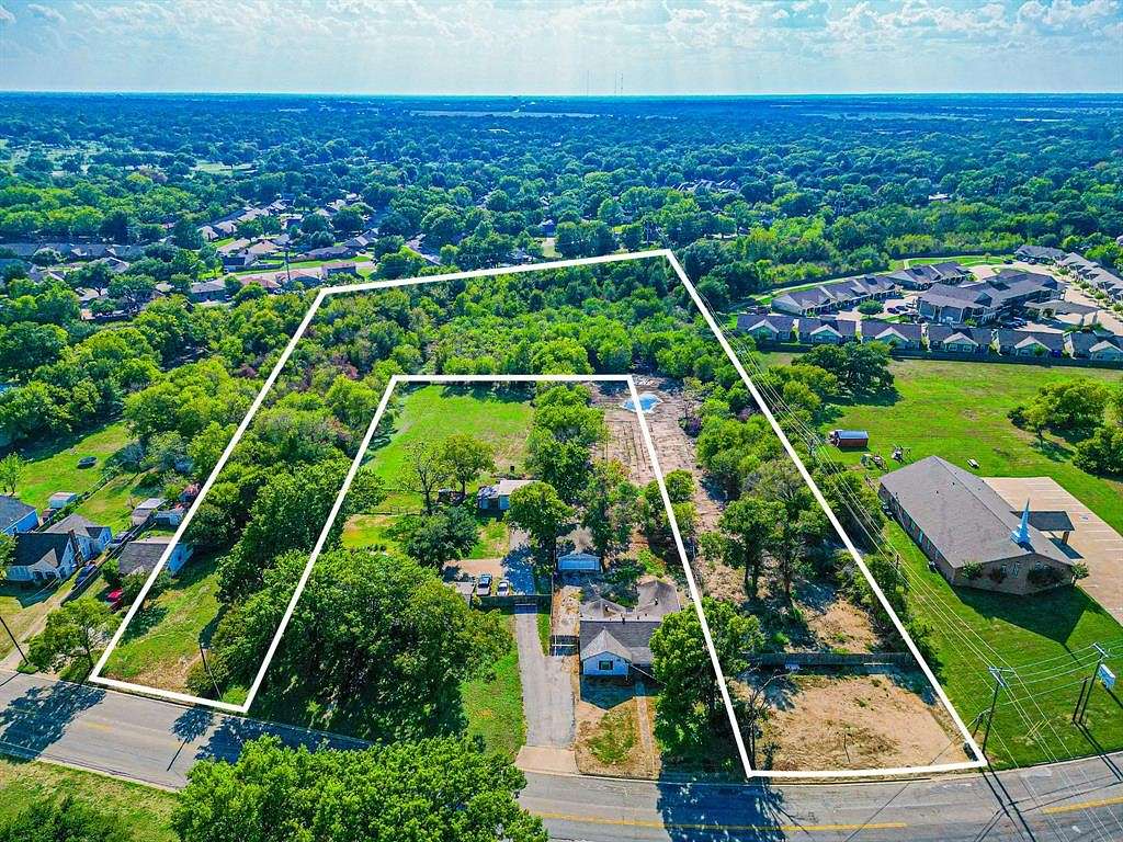 5 Acres of Residential Land for Sale in Corsicana, Texas