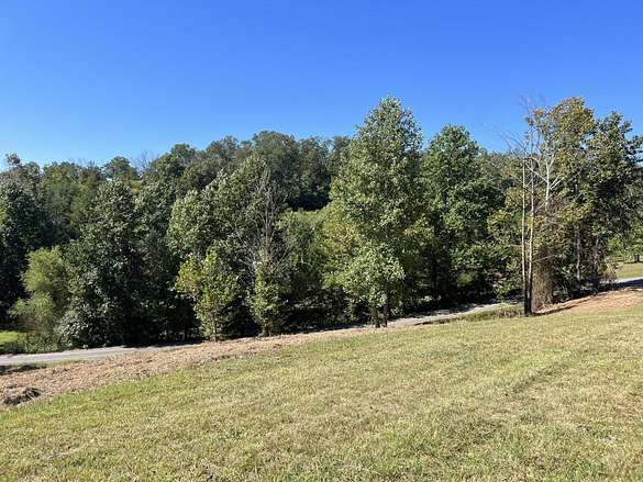 1 Acre of Residential Land for Sale in Jamestown, Kentucky