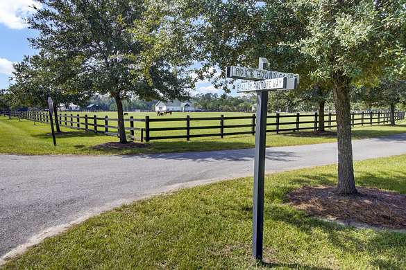 5 Acres of Land for Sale in Ravenel, South Carolina