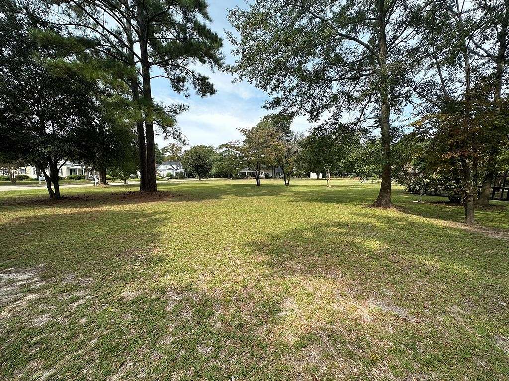 0.99 Acres of Residential Land for Sale in Summerton, South Carolina