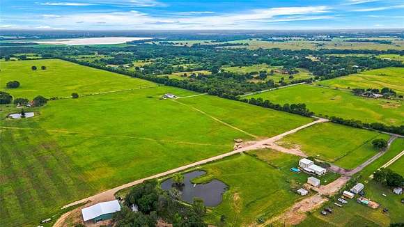 6.4 Acres of Residential Land with Home for Sale in Terrell, Texas