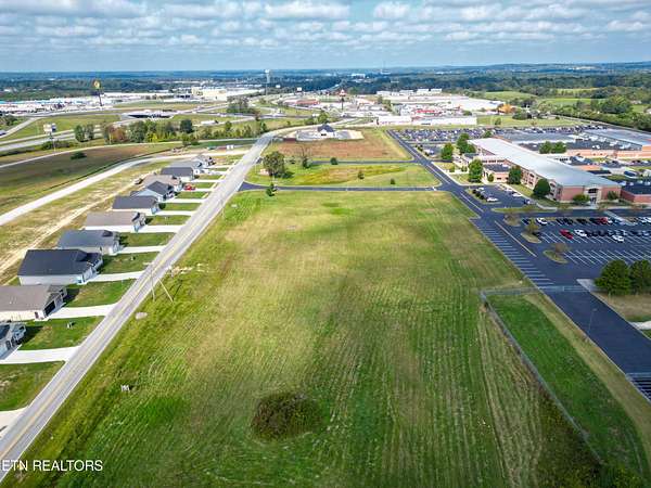 2 Acres of Land for Sale in Crossville, Tennessee