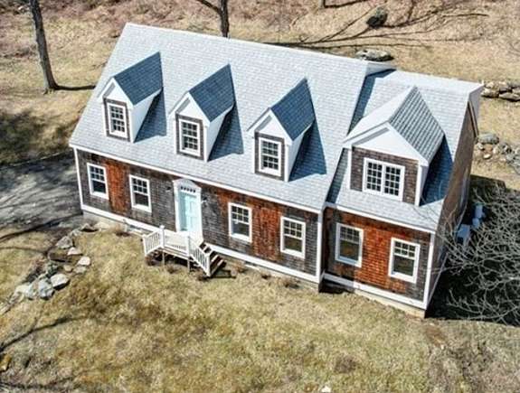 2.1 Acres of Residential Land with Home for Sale in Stockbridge, Massachusetts