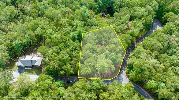 0.5 Acres of Residential Land for Sale in Tiger, Georgia