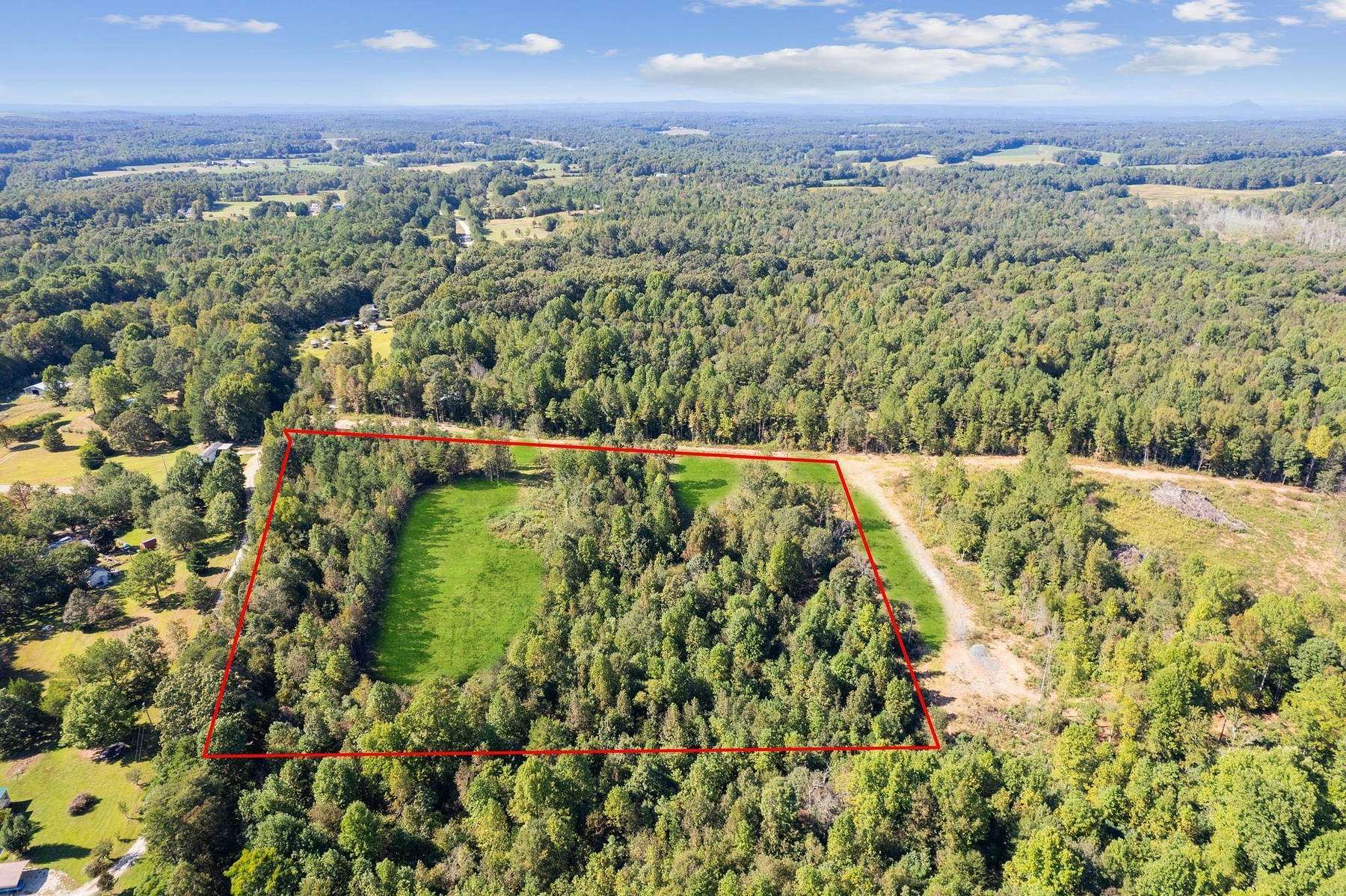 8.5 Acres of Land for Sale in Commerce, Georgia