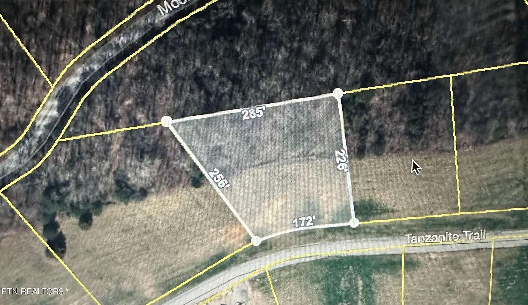 1.2 Acres of Residential Land for Sale in New Tazewell, Tennessee