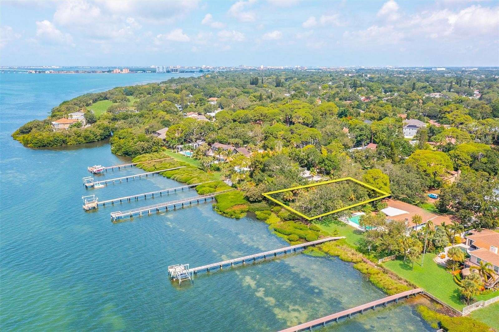 0.42 Acres of Residential Land for Sale in St. Petersburg, Florida