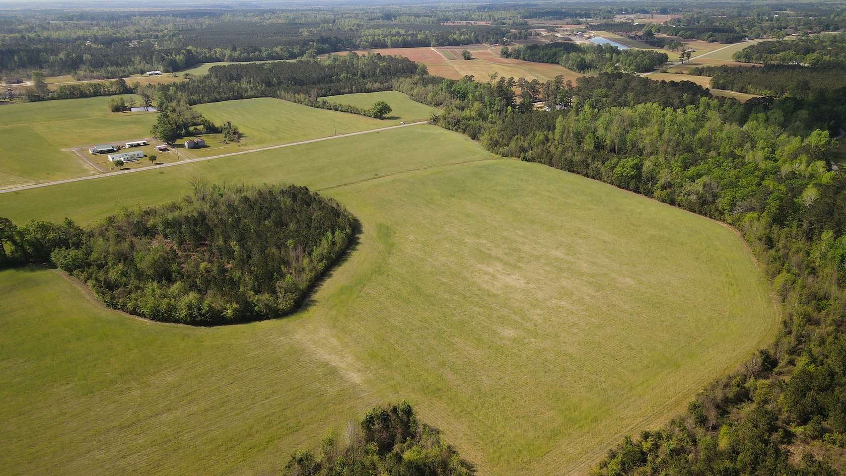 9.6 Acres of Recreational Land & Farm for Sale in Johnsonville, South Carolina