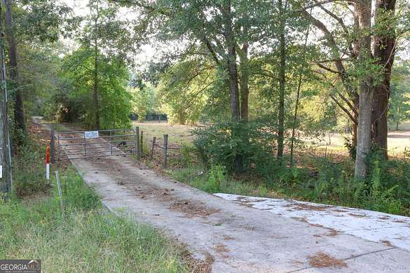 5.3 Acres of Residential Land for Sale in Moreland, Georgia