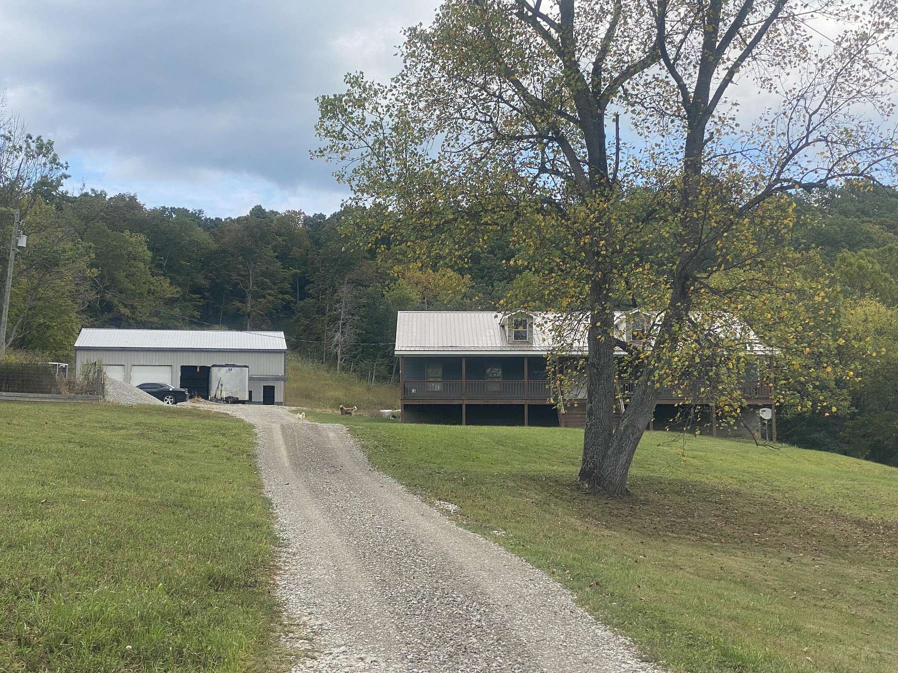 112 Acres of Land with Home for Sale in Frankfort, Kentucky