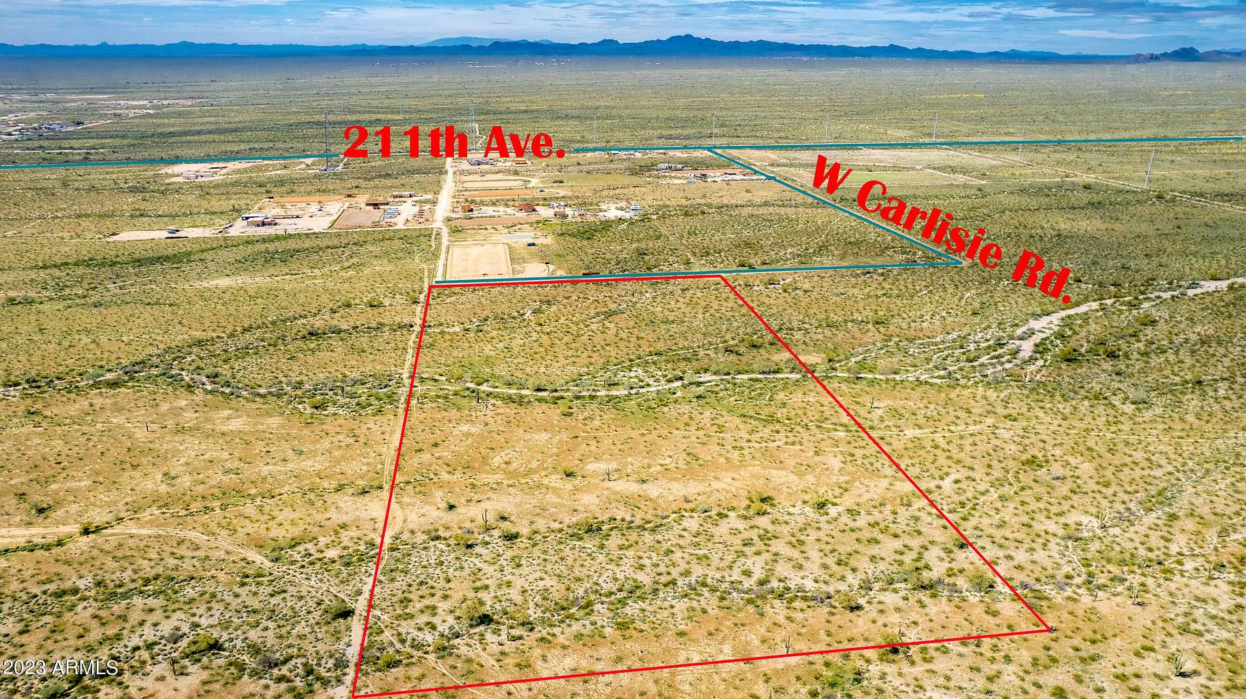 20 Acres of Land for Sale in Morristown, Arizona