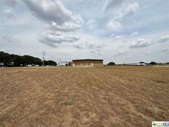 5 Acres of Improved Commercial Land for Sale in Gonzales, Texas
