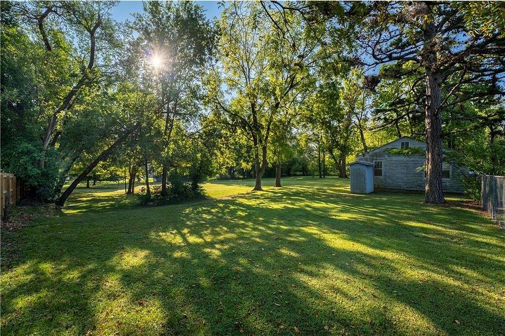 0.87 Acres of Residential Land for Sale in Springdale, Arkansas