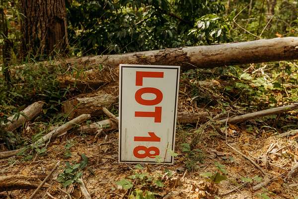 1.27 Acres of Land for Sale in Campton, Kentucky