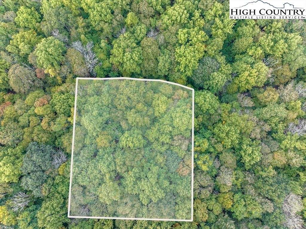 0.97 Acres of Land for Sale in Beech Mountain, North Carolina