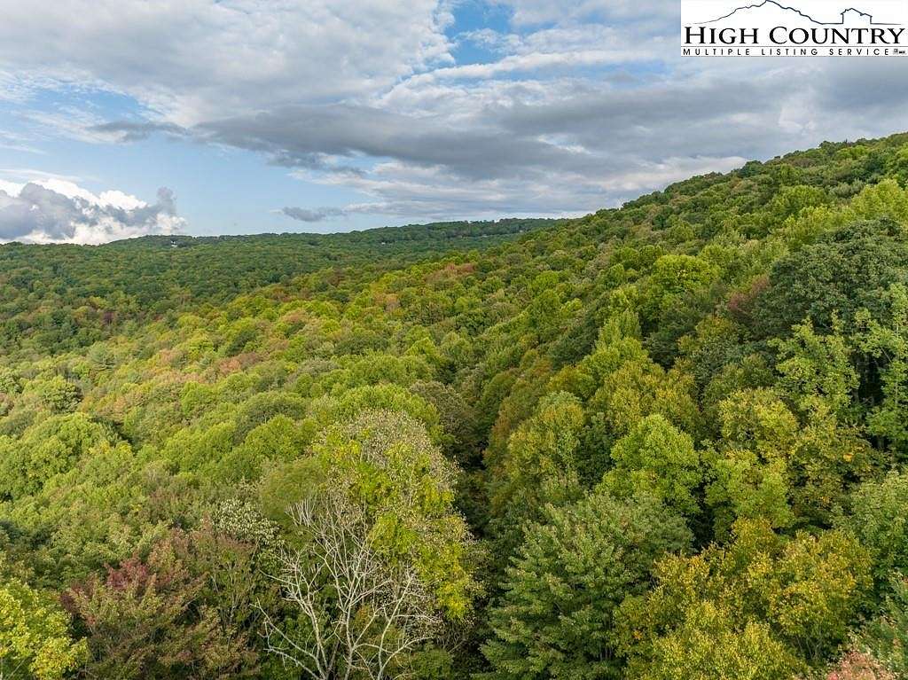 0.4 Acres of Land for Sale in Beech Mountain, North Carolina