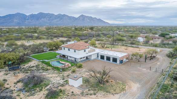 5 Acres of Residential Land with Home for Sale in Oro Valley, Arizona