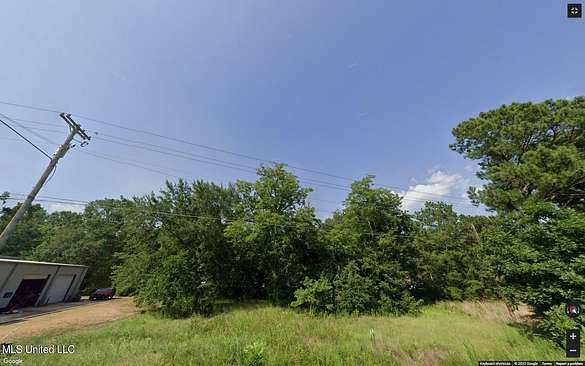 0.5 Acres of Commercial Land for Sale in Monticello, Mississippi
