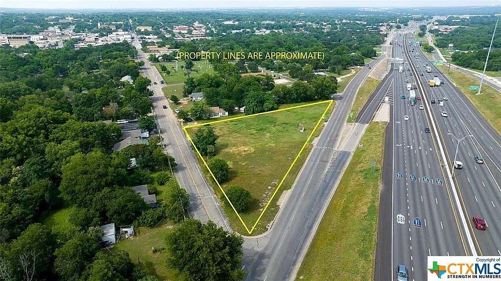 1.15 Acres of Commercial Land for Sale in Belton, Texas