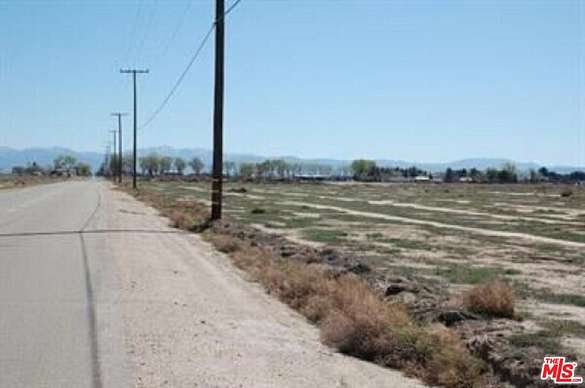 2.1 Acres of Land for Sale in Palmdale, California