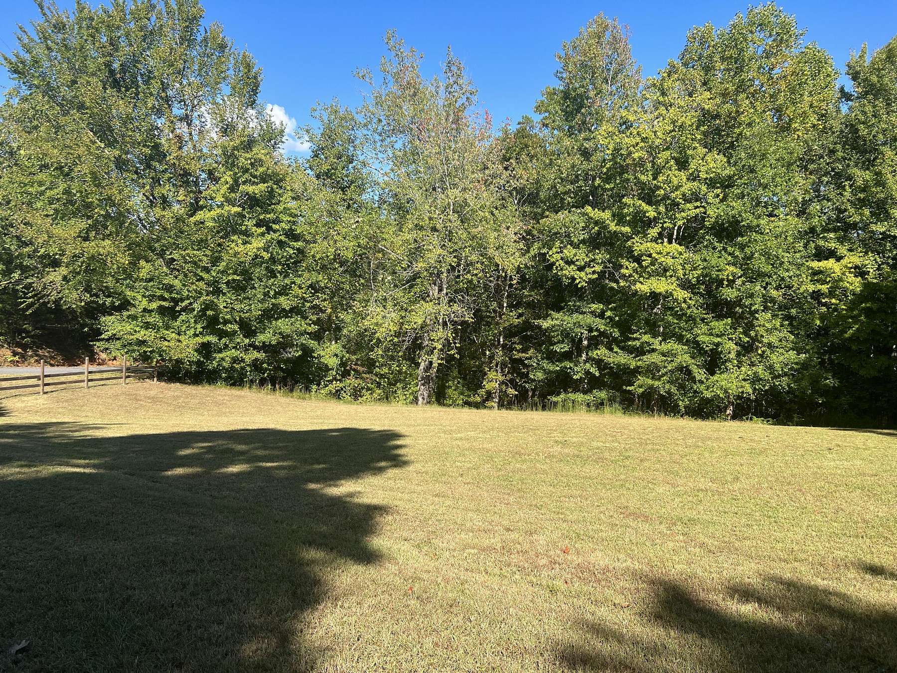 1.5 Acres of Residential Land for Sale in Spring City, Tennessee