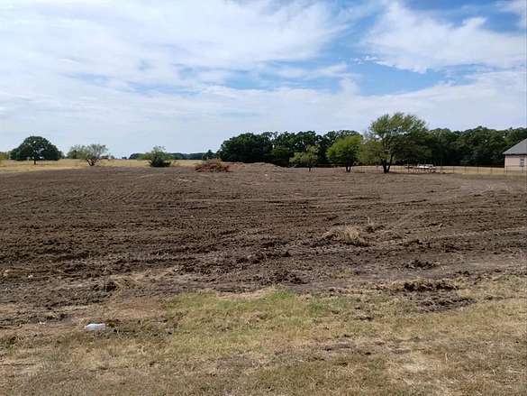 2.9 Acres of Residential Land for Sale in Caddo Mills, Texas