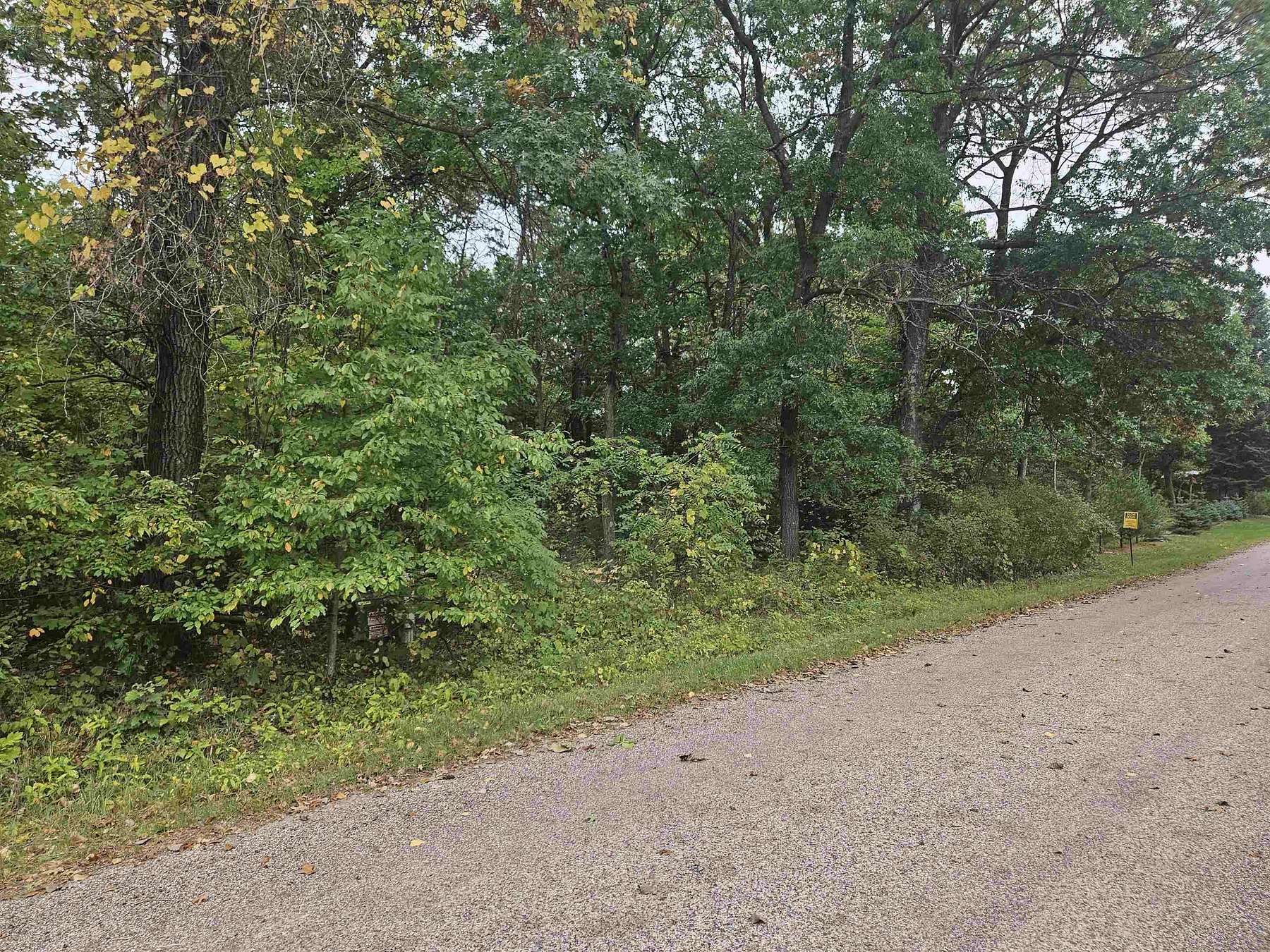 0.25 Acres of Residential Land for Sale in Mauston, Wisconsin
