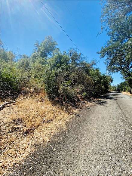 0.11 Acres of Land for Sale in Clearlake, California