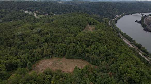 107 Acres of Recreational Land for Sale in Elizabeth, Pennsylvania