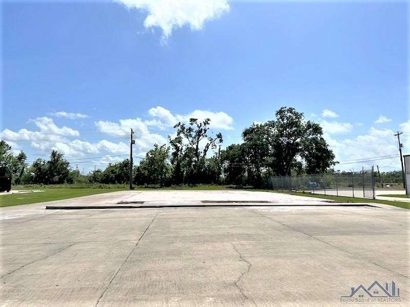 0.55 Acres of Commercial Land for Sale in Houma, Louisiana